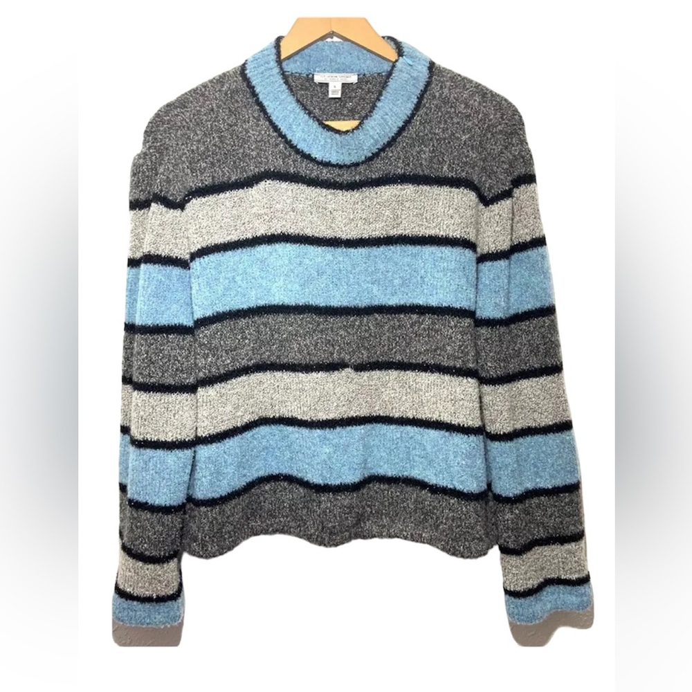 St. John Sport High Neck/Turtleneck Sweater Size Large